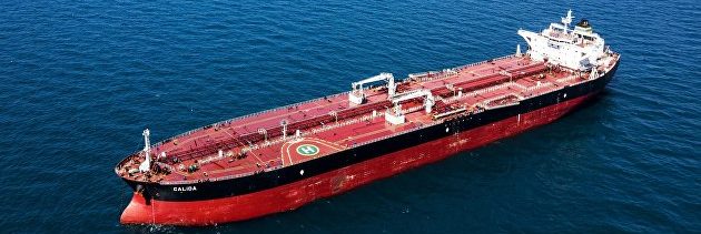 Россия развернула десятки танкеров с дешевой нефтью